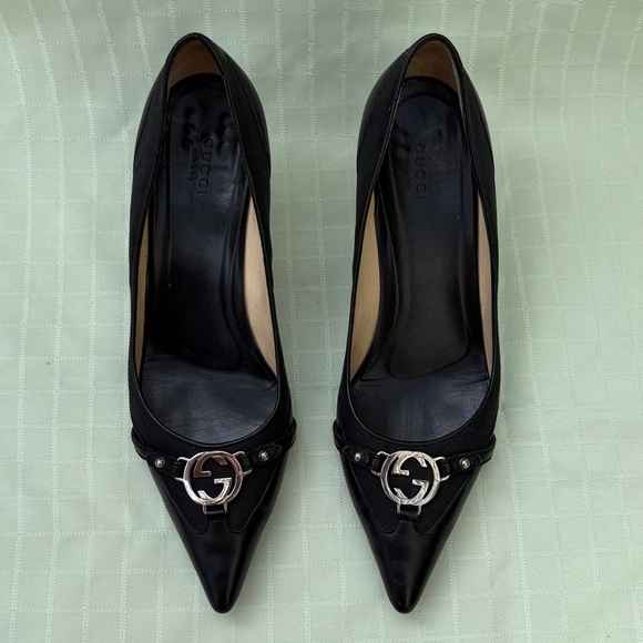 Vintage black/silver Gucci leather/canvas shoes